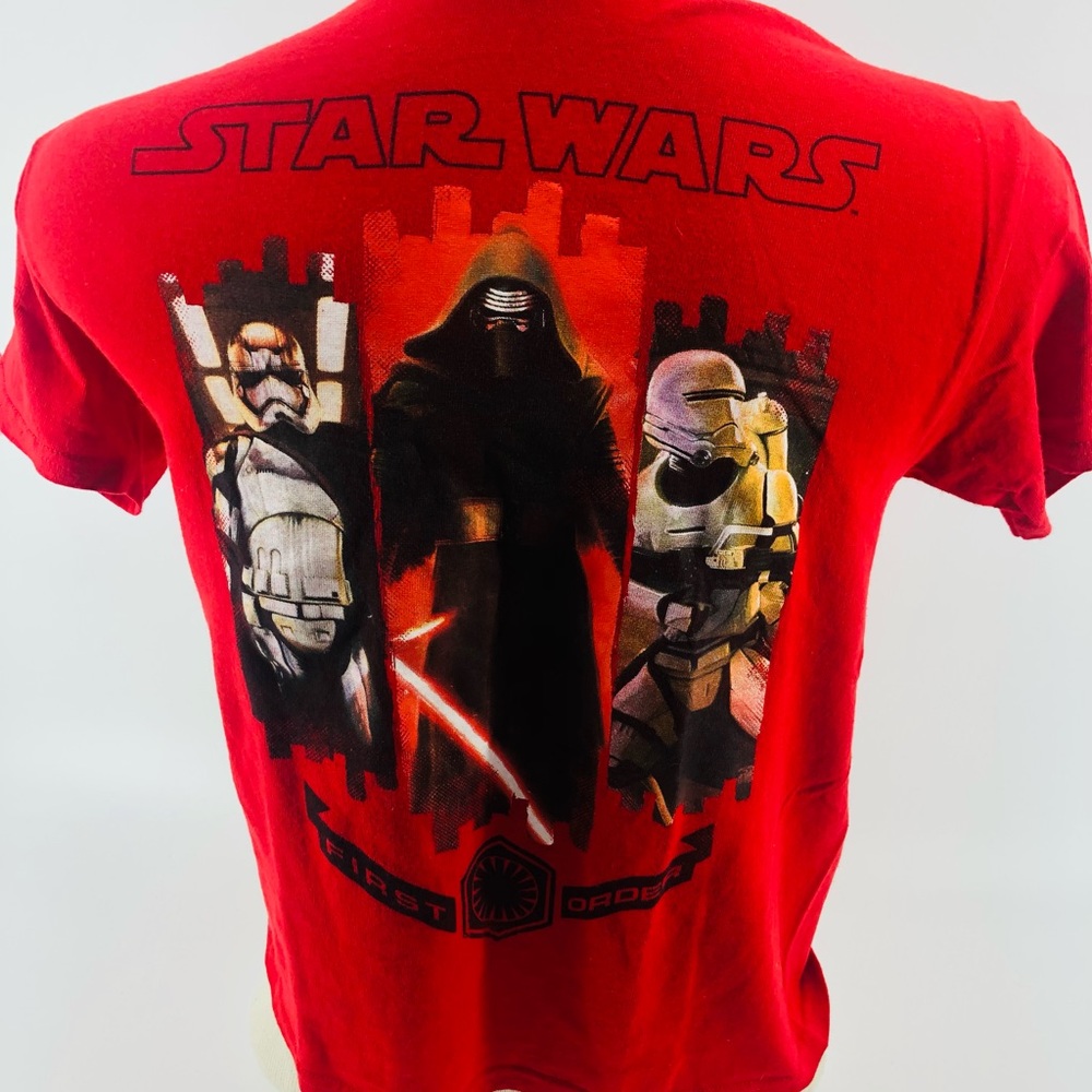 Kids‎ size S StarWars Tshirt